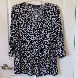 Swing 3/4 Sleeve Pleat-Front Top